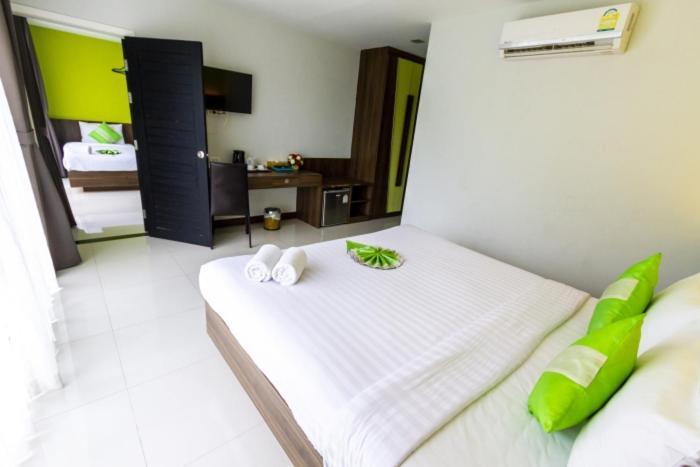 Dipantai Boutique Khách sạn Patong